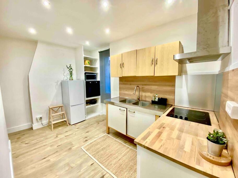 Charmant Appartement Plein Centre Marselha Exterior foto